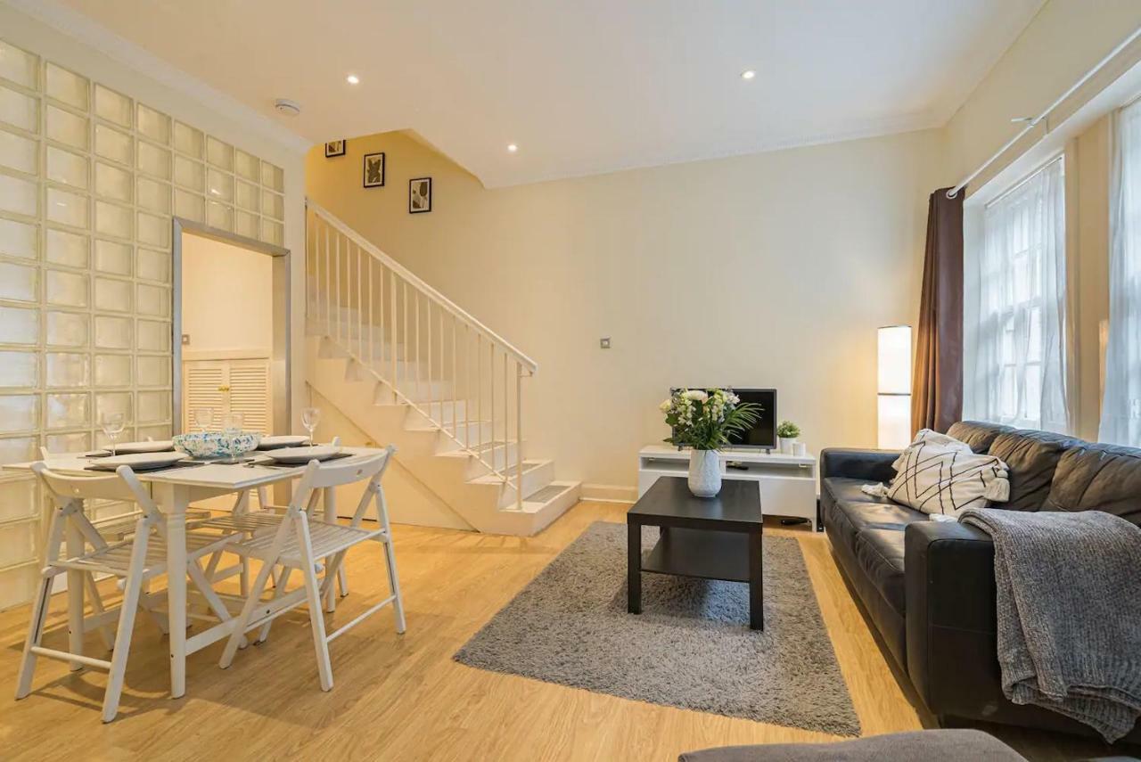 2Br Grassmarket Apartment With Castle View Edinburgh Exterior photo